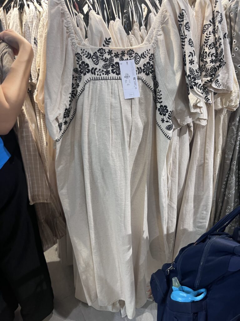 Beautiful embroidered Dress from Primark natural fibres